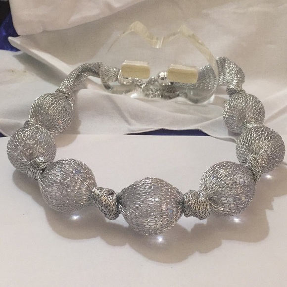 Silver ball made with nice nets cotton - Picture 7 of 8